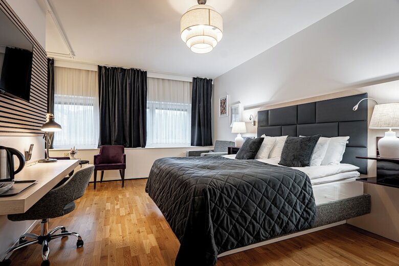 Solna Park & Hotel