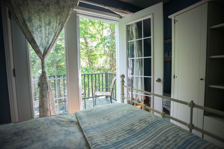 Bed & Breakfast La Chaumiere De L' Anse