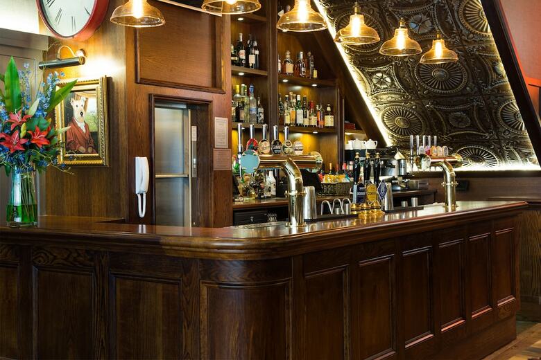 Posada The Grafton Arms Pub & Rooms