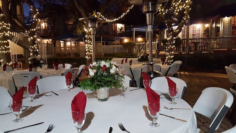 Hotel Irwin Street Inn