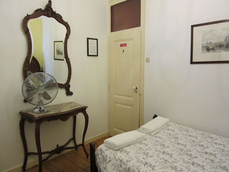 Family Macedo B&B