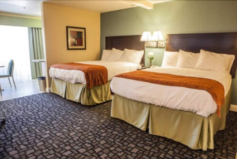 Motel Marinwood Inn & Suites