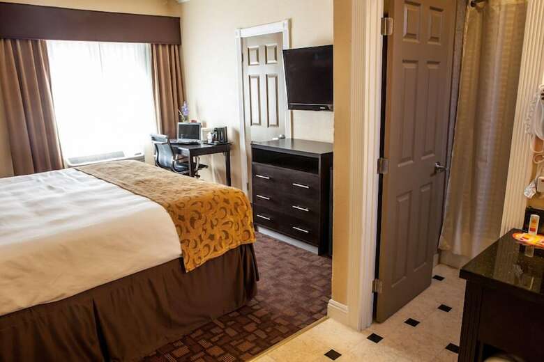 Motel Marinwood Inn & Suites