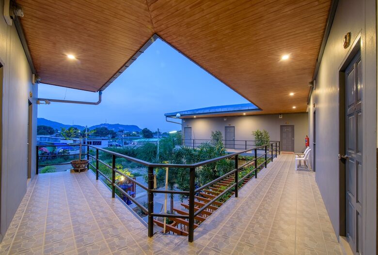 Samsha Guesthouse