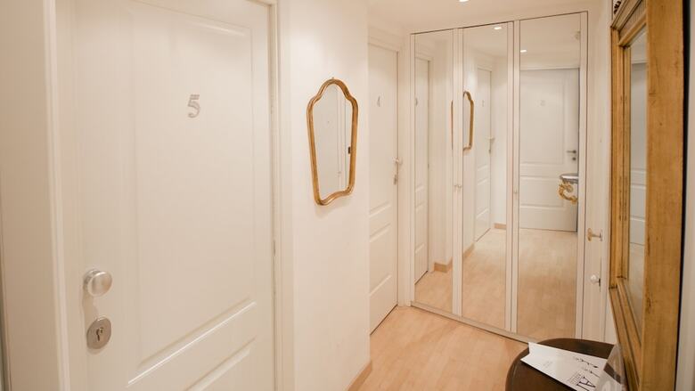 Aiello Rooms