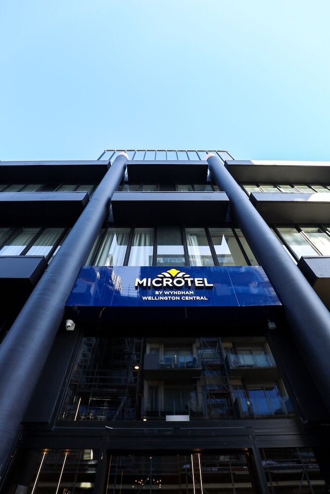 Hotel Microtel By Wyndham Wellington