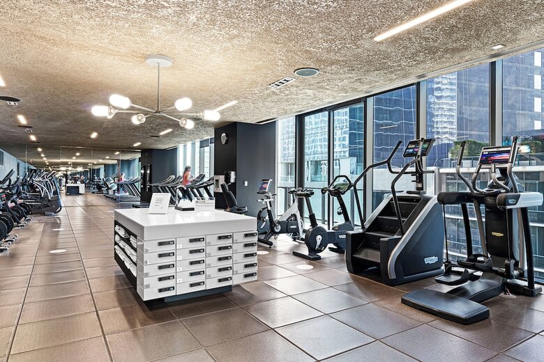Hotel East Miami Residences
