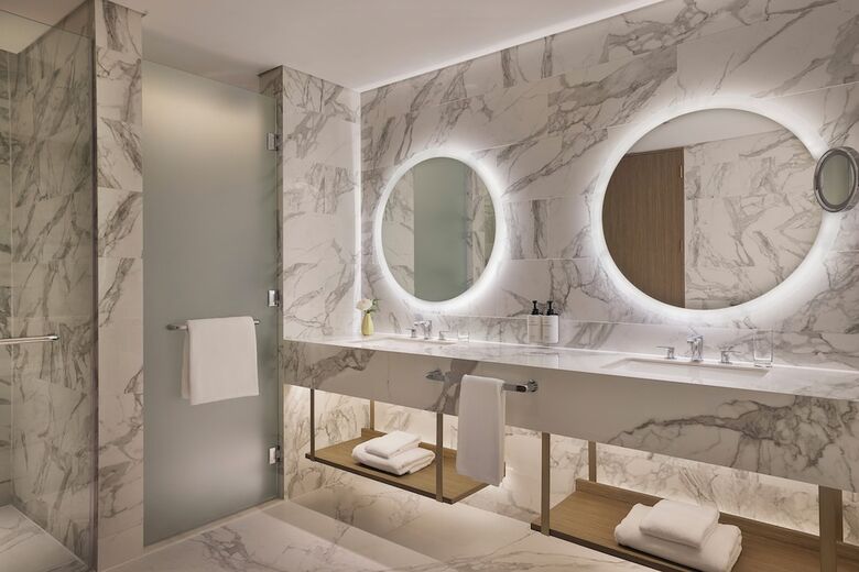 Hotel Intercontinental Residences Abu Dhabi By Ihg