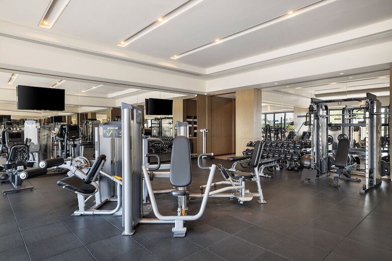 Hotel Intercontinental Residences Abu Dhabi By Ihg
