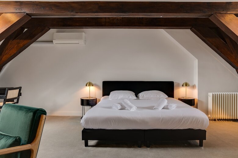 Hotel The Sixteen