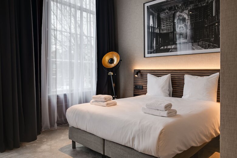 Hotel The Sixteen