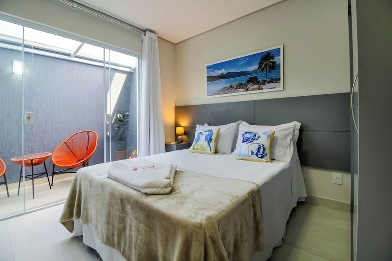 Hotel Velinn Pousada Angra Sunset