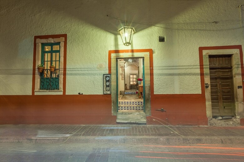 Antigua Casa De Musica