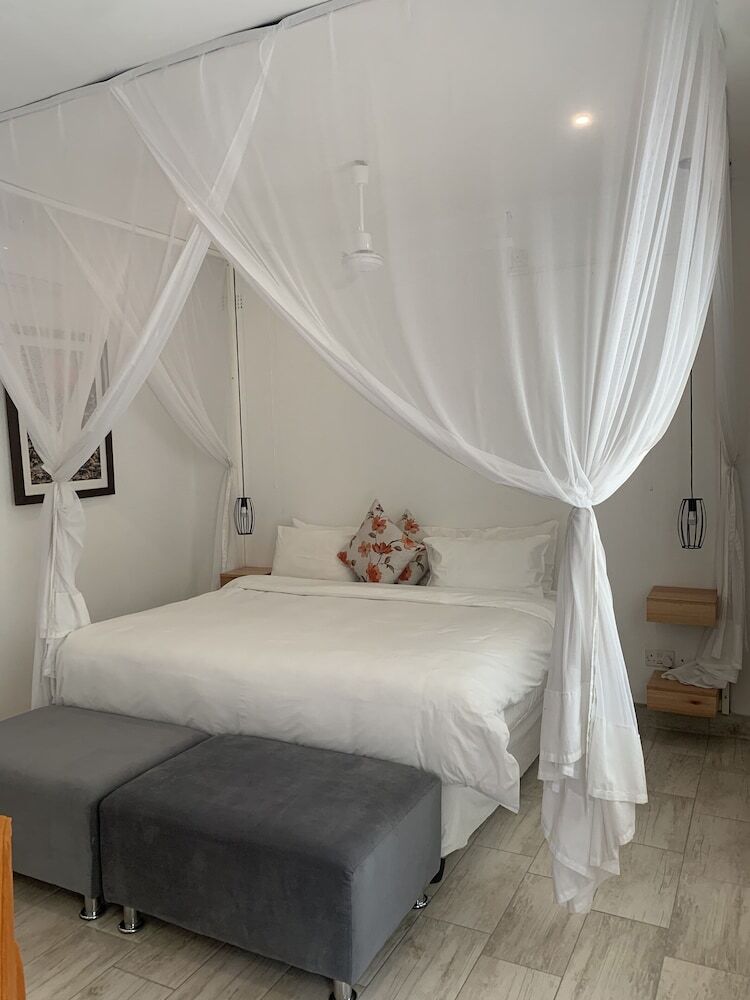 Zambezi Boutique