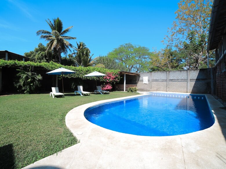 Bm Zihua Casa De Hu�spedes