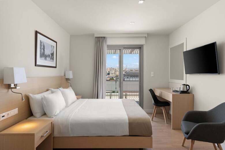 Hotel Gallery Central Piraeus Port