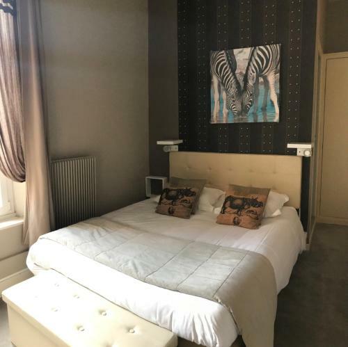 Hotel C�t� Mer