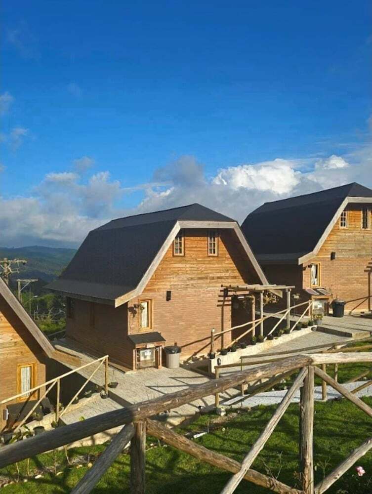 Posada Pousada Grom's Village