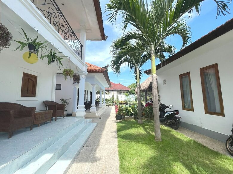 Hotel Belvilla Pleasant Seaside Lovina Beach