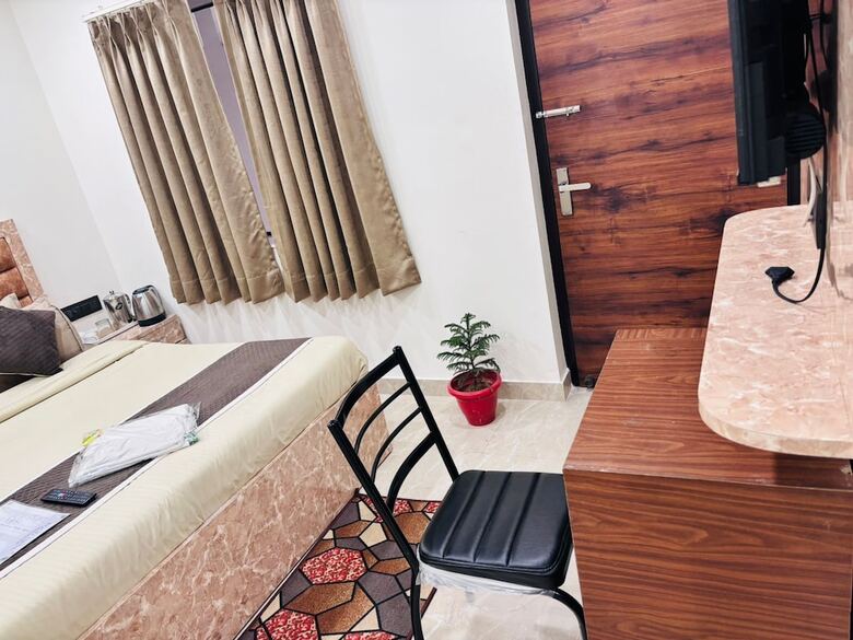 Hotel Govindam Royal Stay