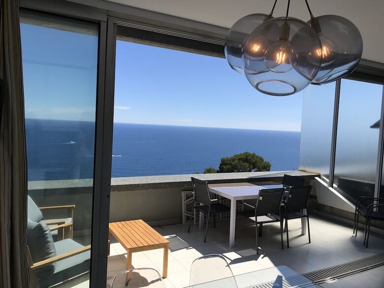Costa Plana Collection