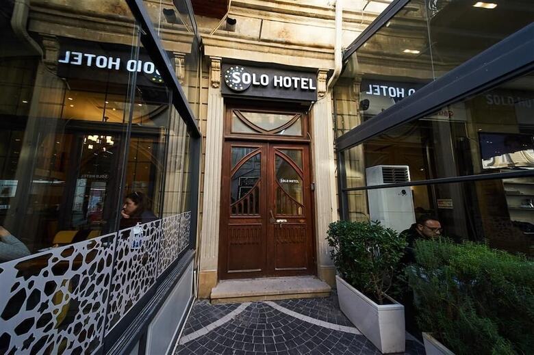 Solo Hotel