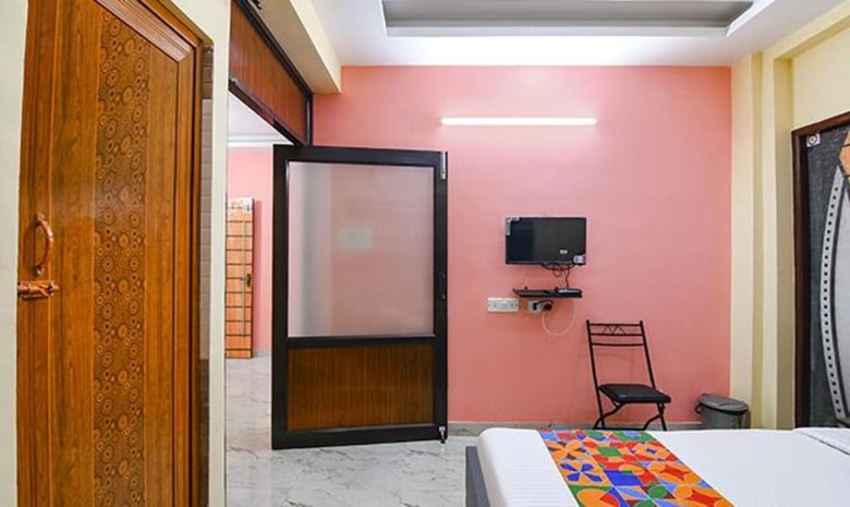 Hotel Fabexpress Comfort Inn