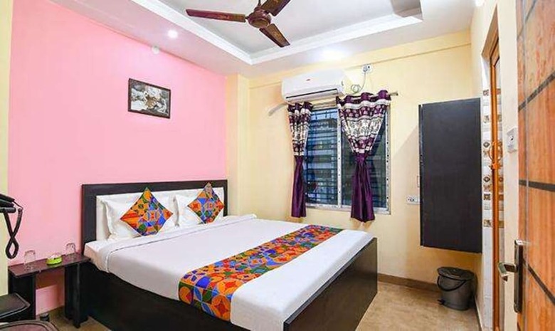 Hotel Fabexpress Comfort Inn