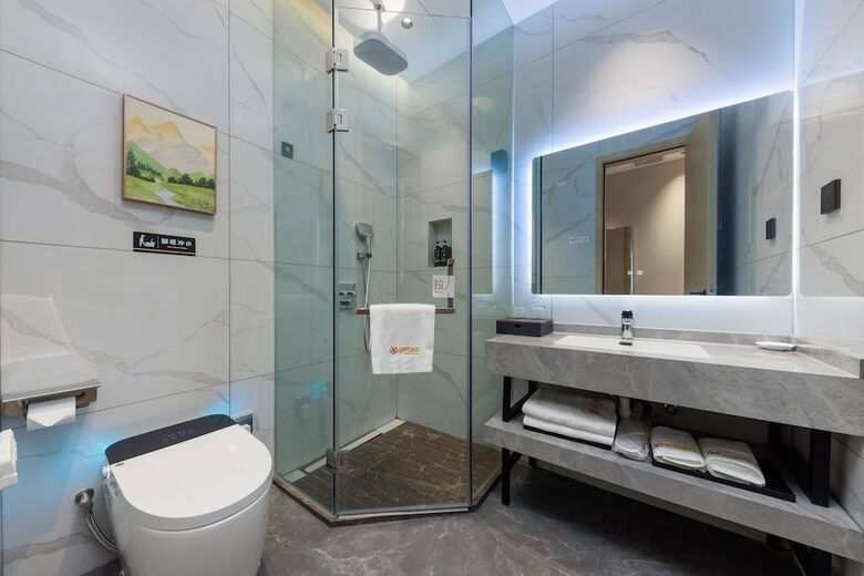Ya Chen Hotel