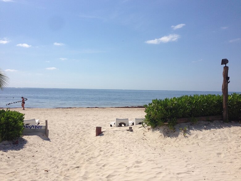 Acamaya Reef Cabanas - Caravan Park