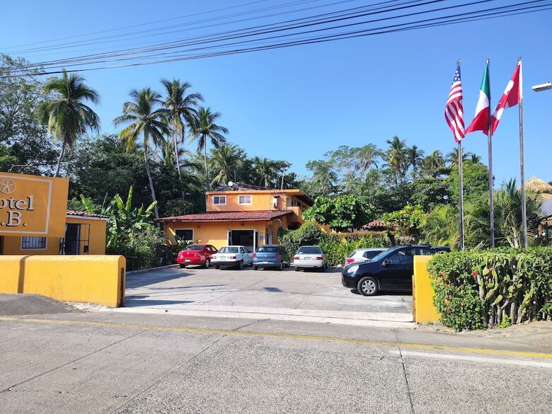 Hotel J.b.