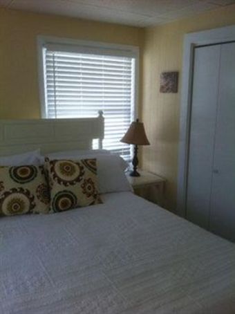 Carisbrooke Inn Bed & Breakfast