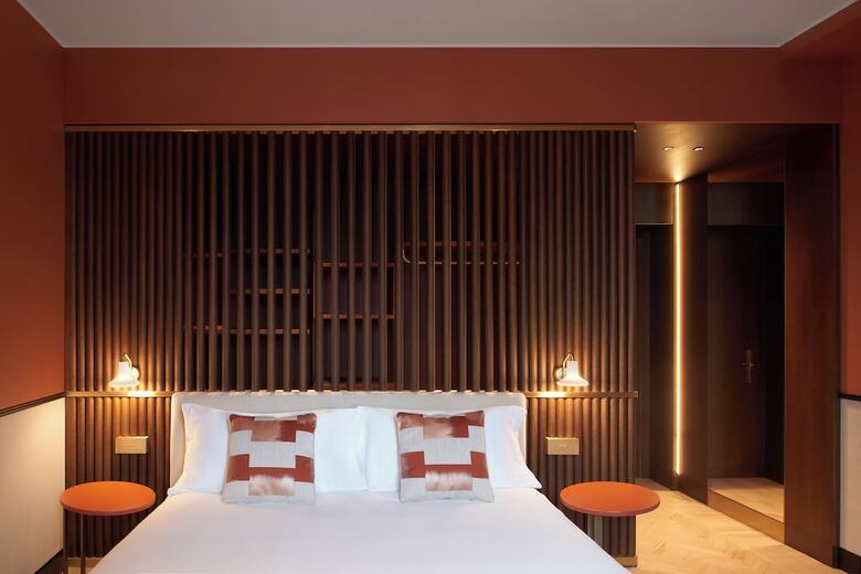 Amabilia Suites