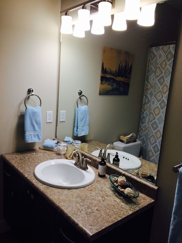 Private Suite In Cowichan Country