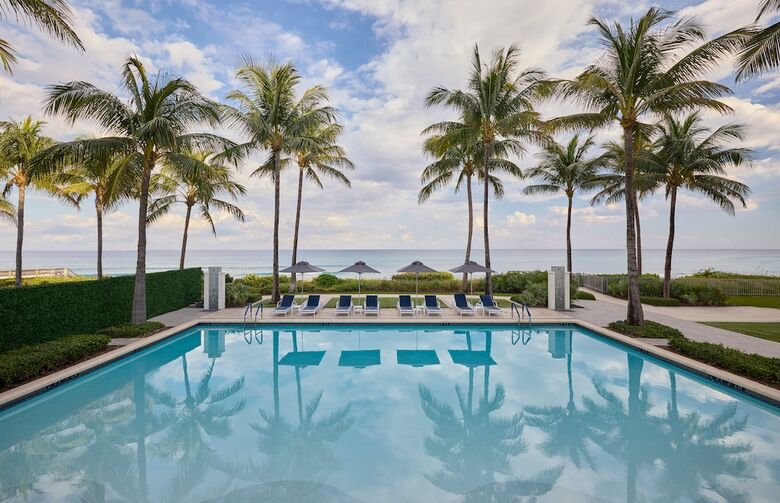 Hotel Bungalows At The Boca Raton