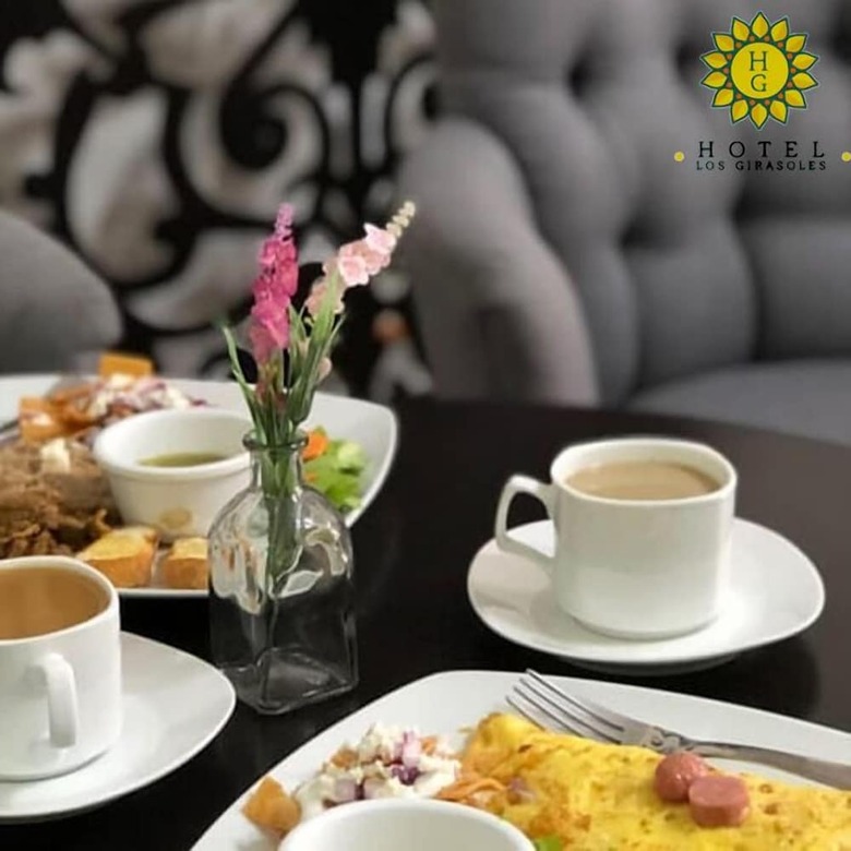 Hotel Los Girasoles