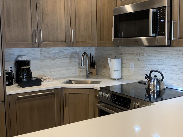 Aparthotel Aspen Square Condominium Hotel