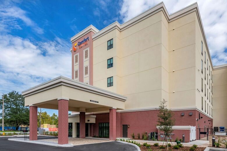 Hotel Comfort Suites Gainesville Near University