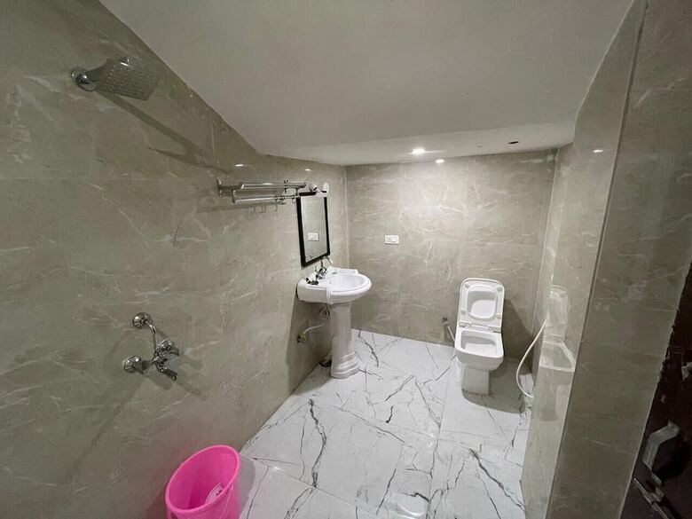 Hotel Badigarh Palace Resort