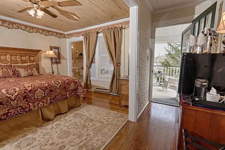 Bed & Breakfast Broad River Inn