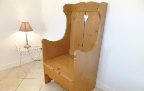 Holiday Home Les Pr�s J-767