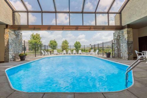 Motel Days Inn By Wyndham Maumee/toledo