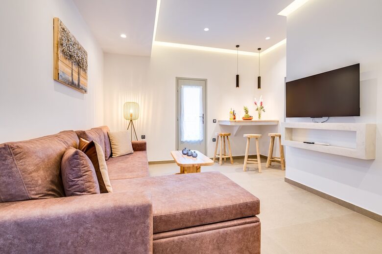 Hotel Tiara Suites