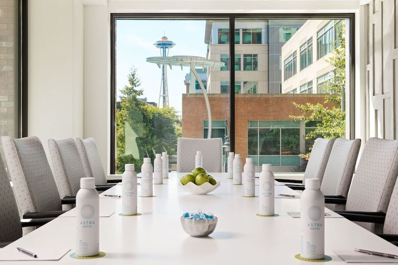Astra Hotel, Seattle, A Tribute Portfolio Hotel By Marriott