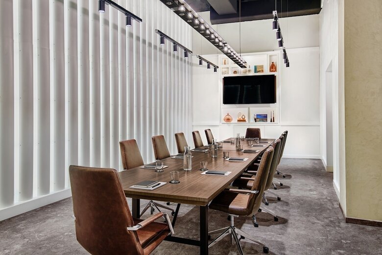 Hotel Moxy Downtown Los Angeles
