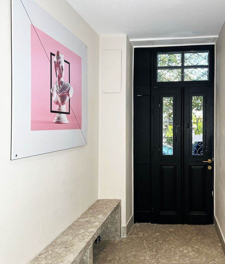 Cityzoe Athens Suites