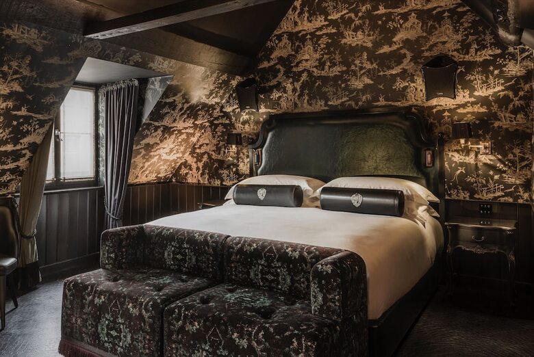 Hotel Chateau Denmark London