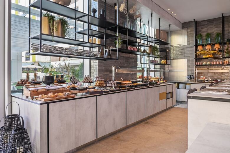 Hotel Port Tower By Isrotel Design
