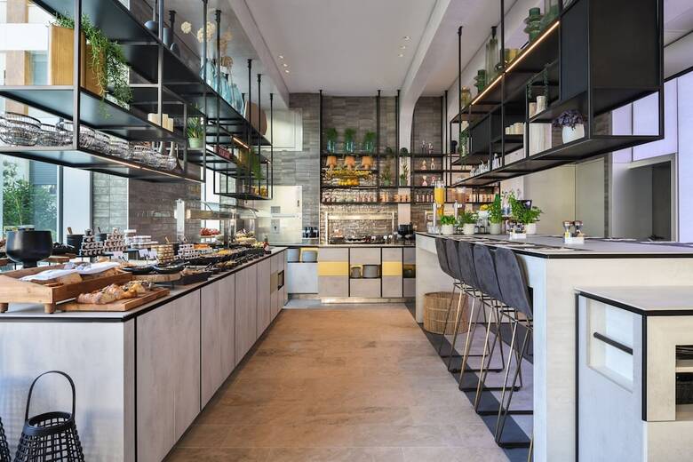 Hotel Port Tower By Isrotel Design