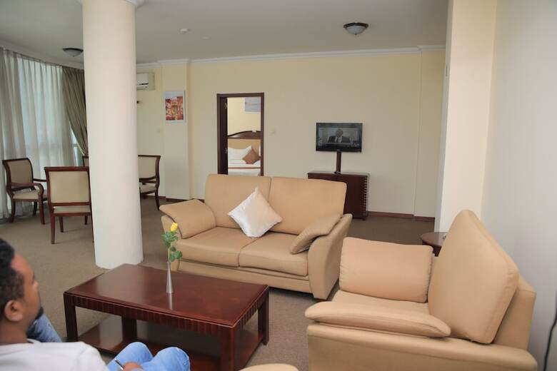 Debredamo Hotel